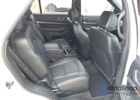 2017 Ford Explorer Platinum z USA, uszkodzony, nr VIN 1FM5K8HT0HGC59860